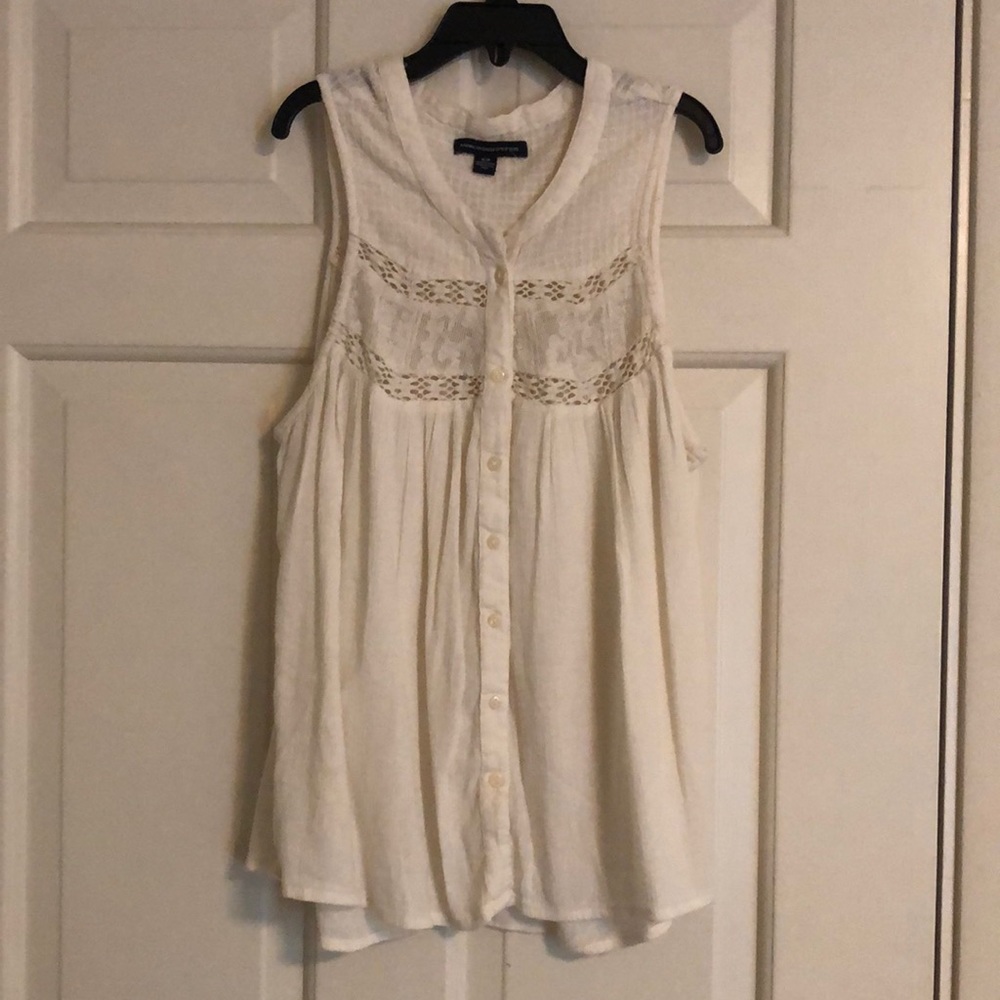 American Eagle Lace Button-up Tank